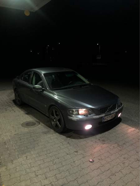 Volvo S60 Taksimo - valokuva 4