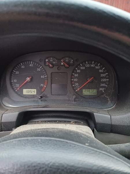 Volkswagen Bora Alavieska - valokuva 4