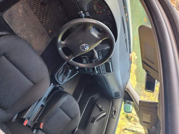 Volkswagen Golf Lons-le-Saunier - valokuva 4