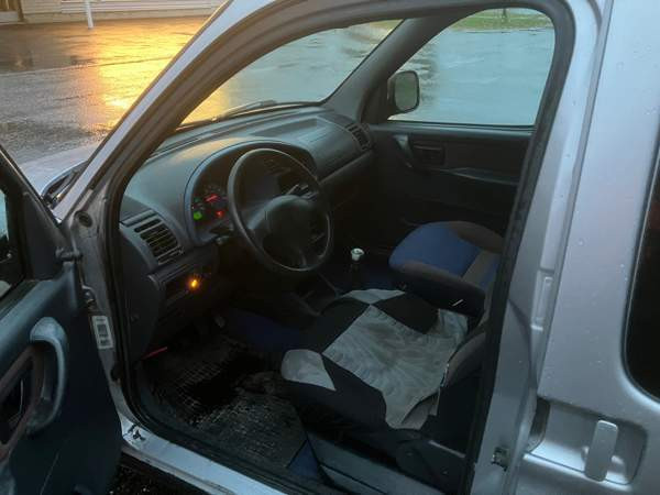 Citroen Berlingo Joensuu - valokuva 4