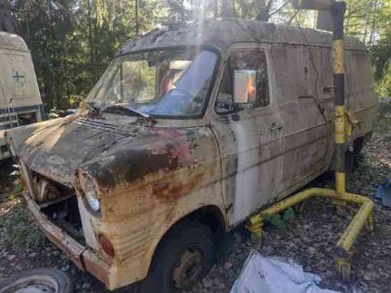 Ford Transit Ugleural'skiy