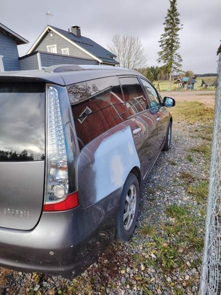 Mitsubishi Grandis Kurikka - valokuva 5