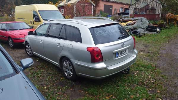 Toyota Avensis Валкеакоски - изображение 4