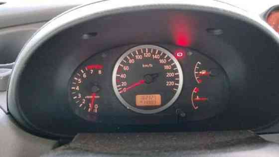 Nissan Almera Tino Helsinki