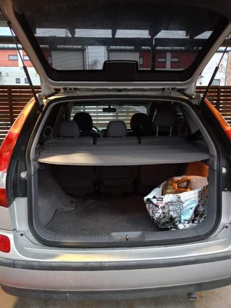 Nissan Almera Tino Helsinki - изображение 5