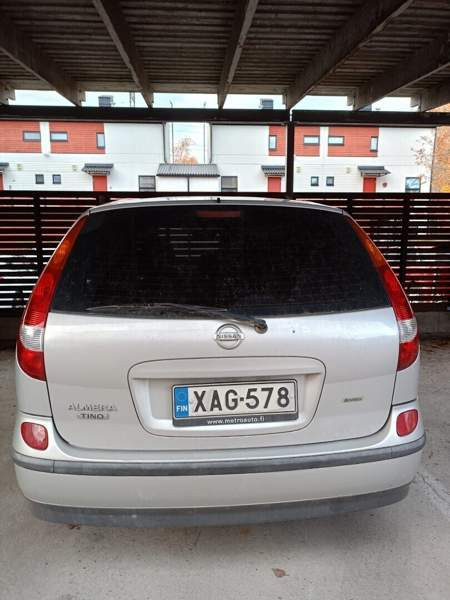 Nissan Almera Tino Helsinki - изображение 2