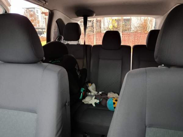 Nissan Almera Tino Helsinki - изображение 8