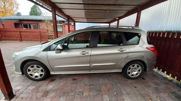 Peugeot 308 Helsinki - photo 1