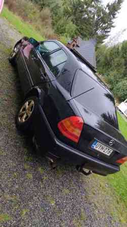 Mercedes-Benz 180 Йоэнсуу