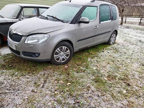 Skoda Roomster Muurame - изображение 1