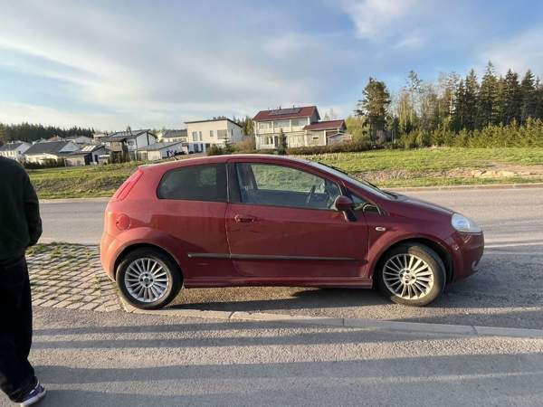 Fiat Punto Vantaa - photo 4