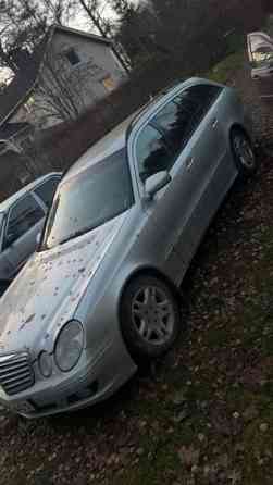 Mercedes-Benz E Kiuruvesi