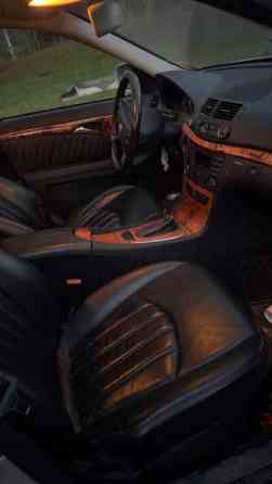 Mercedes-Benz E Kiuruvesi