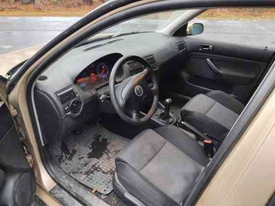 Volkswagen Golf Kaavi