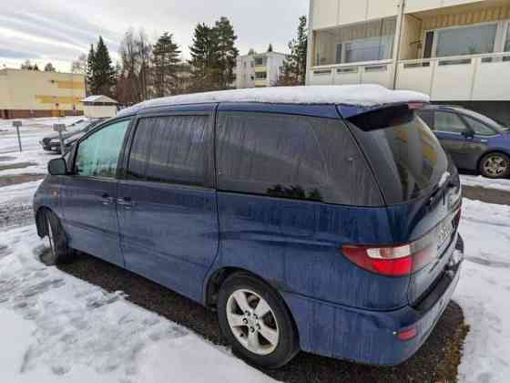 Toyota Previa Рованиеми