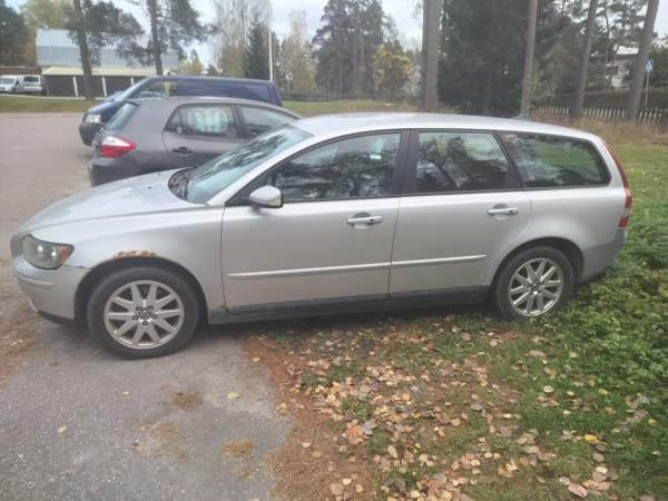 Volvo V50 Pertteli - valokuva 2