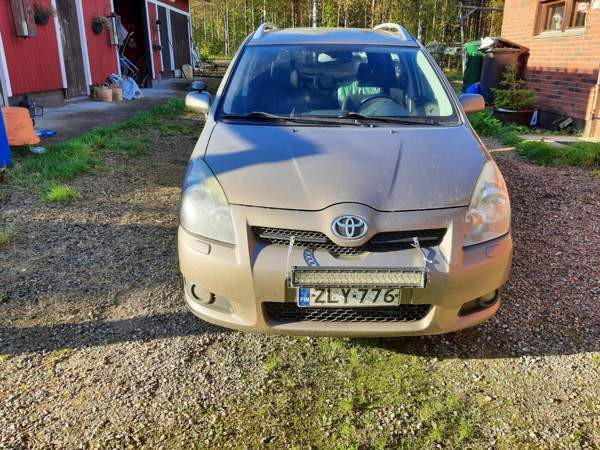 Toyota Corolla Verso Kuhmo – foto 1