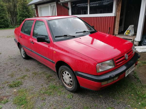 Volkswagen Vento Порвоо - изображение 2