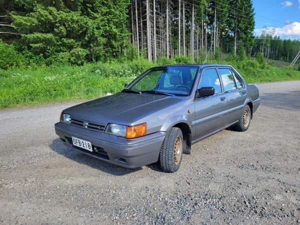 Nissan Sunny Varpaisjärvi - valokuva 1