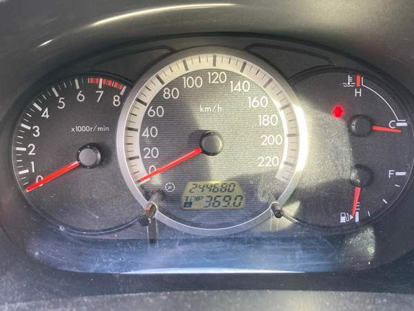 Mazda 5 Sredneuralsk – foto 8