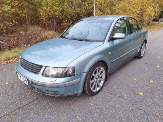 Volkswagen Passat Каарина