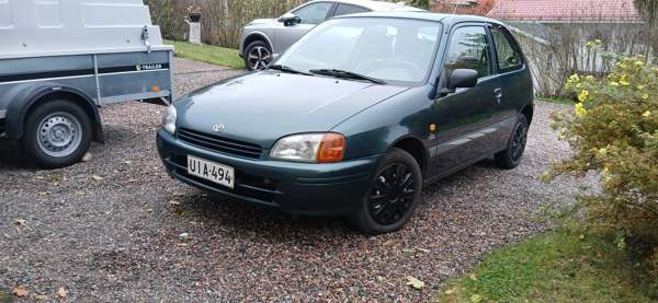 Toyota Starlet Riihimäki - valokuva 2