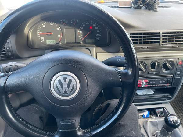 Volkswagen Passat Тампере - изображение 8