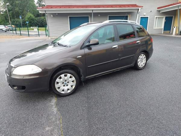 Fiat Croma Лемпяаля - изображение 1