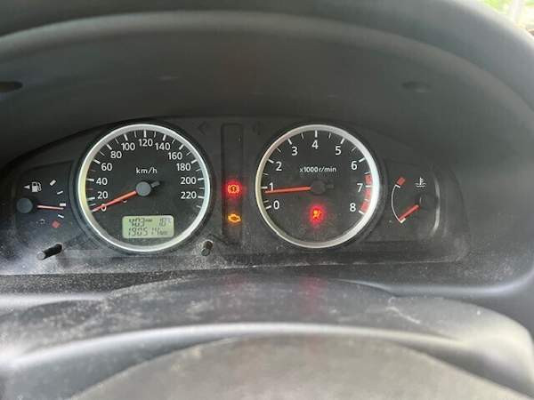 Nissan Almera Espoo - valokuva 8