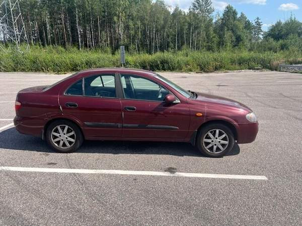 Nissan Almera Espoo - valokuva 1