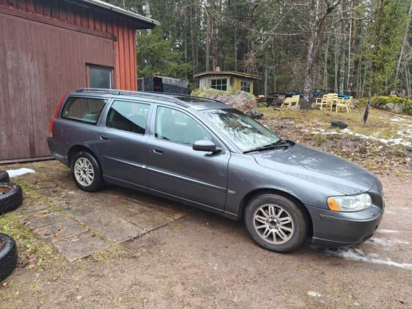Volvo V70 Pyhtää - изображение 6