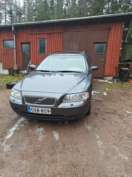Volvo V70 Pyhtää - изображение 4
