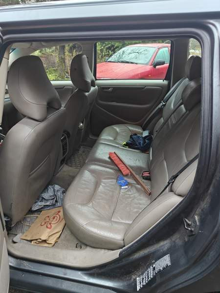 Volvo V70 Pyhtää - изображение 3