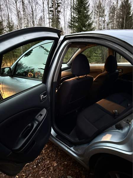 Nissan Almera Mikkeli - valokuva 7