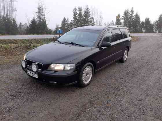 Volvo V70 Punkalaidun