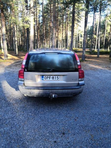 Volvo V70 Karijoki - valokuva 3