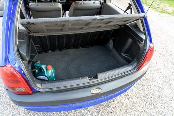 Opel Corsa Nummela - valokuva 5