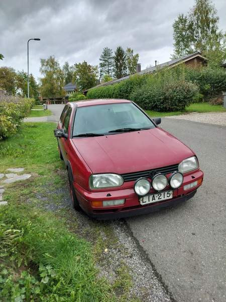 Volkswagen Golf Исалми - изображение 3