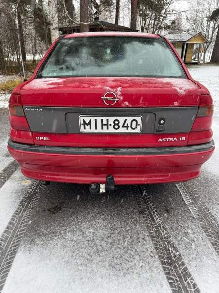 Opel Astra Luga - valokuva 3