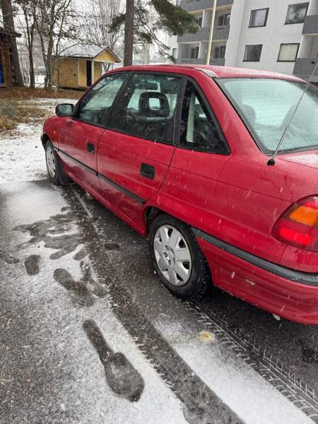 Opel Astra Luga - valokuva 2