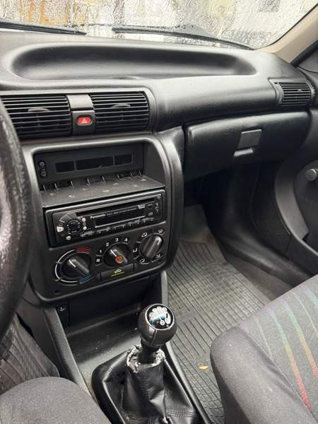 Opel Astra Luga - valokuva 7