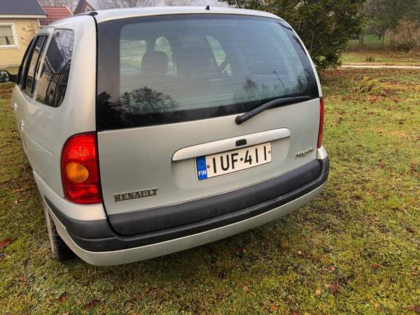 Renault Megane Raasepori – foto 3