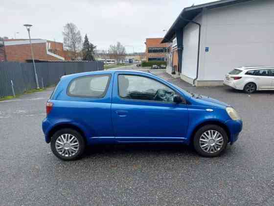 Toyota Yaris Райсио