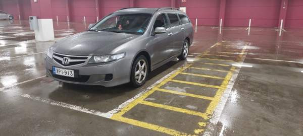 Honda Accord Лохья - изображение 2