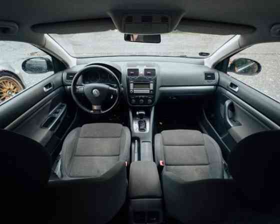 Volkswagen Golf Turtkul