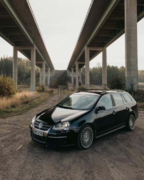 Volkswagen Golf Turtkul - valokuva 1