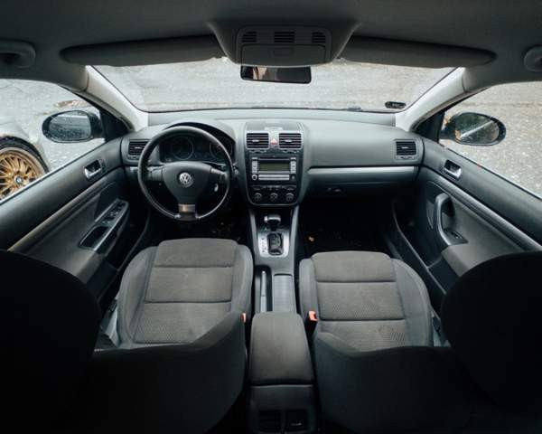 Volkswagen Golf Turtkul - valokuva 3