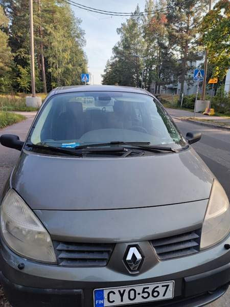 Renault Grand Scenic Helsinki - valokuva 1