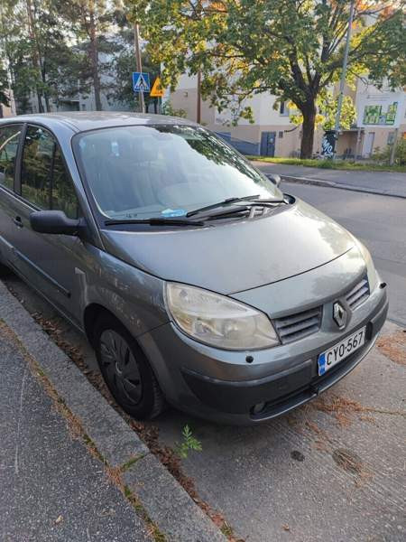 Renault Grand Scenic Helsinki - valokuva 2