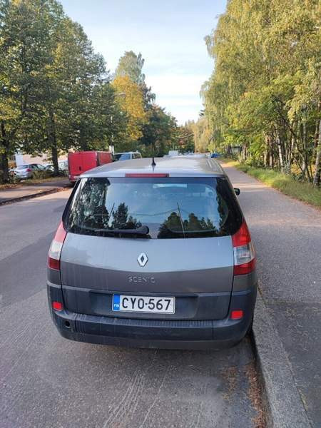 Renault Grand Scenic Helsinki - valokuva 3